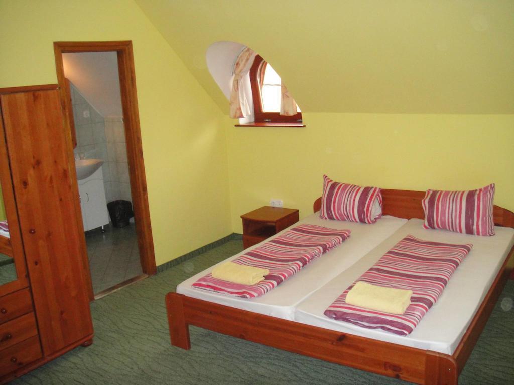 Varju Fogado Tapolca Room photo